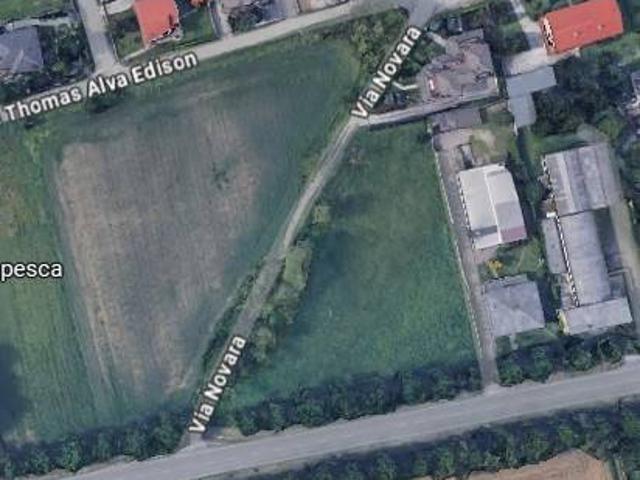 Terreno in vendita a Inveruno, Milano