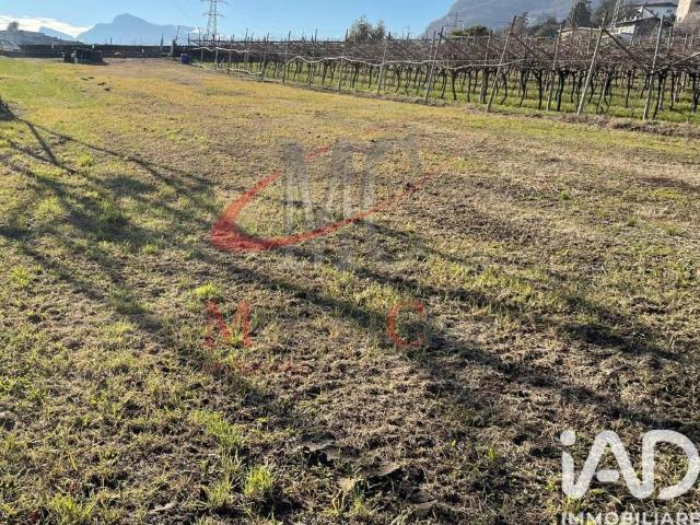Terreno in vendita a Comunità della Vallagarina, Isera