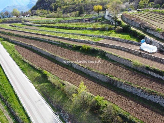 Terreno in vendita a Comunità della Vallagarina, Isera