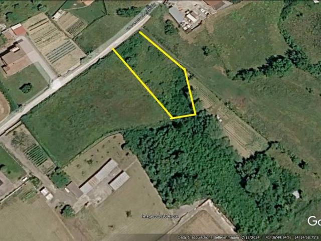 Terreno in vendita a San Lazzaro, Isernia