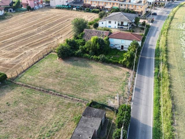 Terreno in vendita a Isola Rizza, Veneto