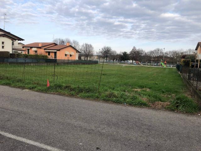 Terreno in vendita a Isola Rizza, Veneto