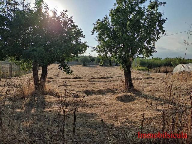 Terreno in vendita a Ispica, Ragusa