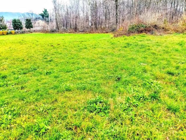 Terreno in vendita a Ispra, Lombardia