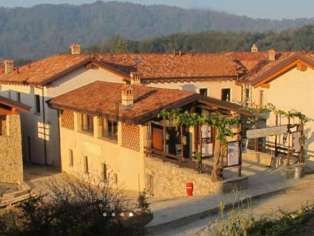 Terreno in vendita a Unione dei comuni della Valletta, Lombardia