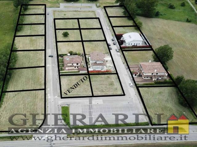 Terreno in vendita a Unione Delta del Po, Lagosanto