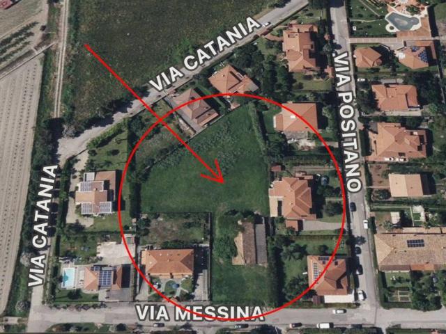 Terreno in vendita a Marinella, Calabria