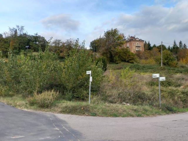 Terreno in vendita a Langhirano, Reggio Emilia