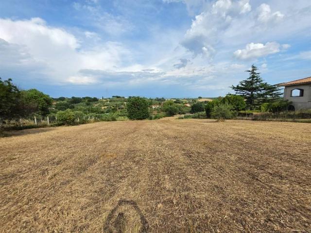 Terreno in vendita a Pietrara, Roma Capitale