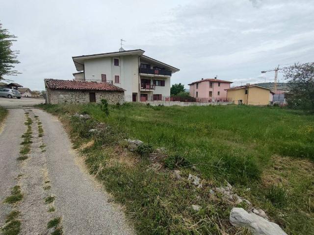 Terreno in vendita a Tornimparte, Abruzzo