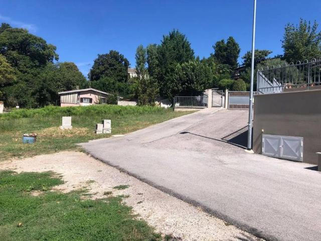 Terreno in vendita a Valle Mazzone, Roma Capitale