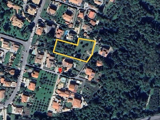 Terreno in vendita a Valle Mazzone, Roma Capitale
