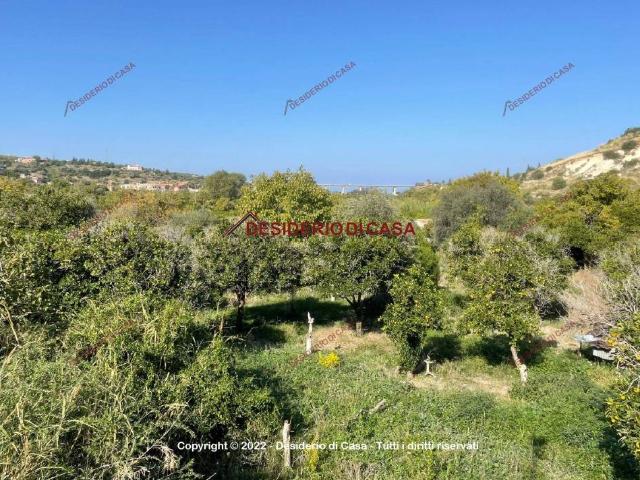 Terreno in vendita a Lascari, Sicilia