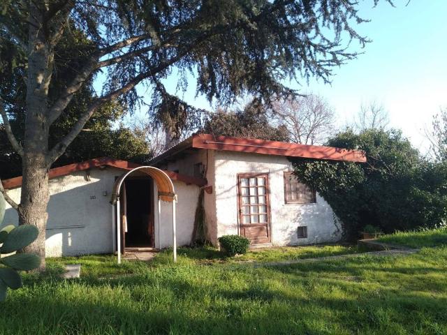 Terreno in vendita a Latina, Lazio