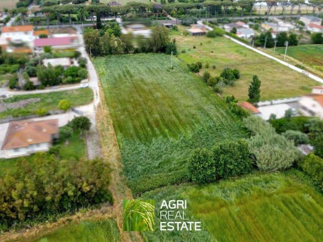 Terreno in vendita a Lido di Latina, Latina