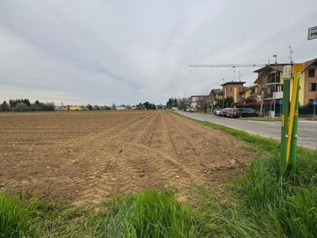 Terreno in vendita a Misinto, Lombardia