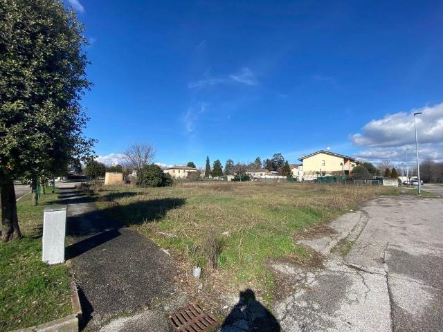 Terreno in vendita a Legnago, Verona