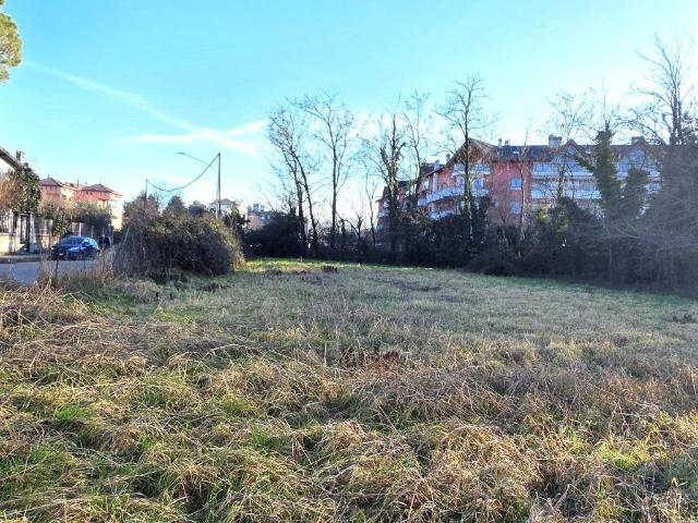 Terreno in vendita a Oltrestazione, Legnano