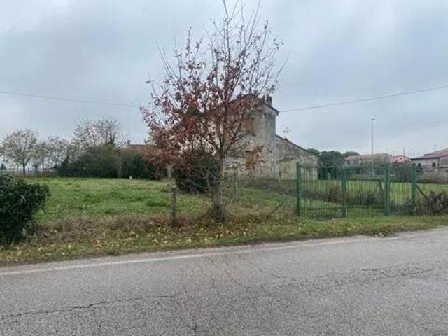 Terreno in vendita a Lendinara, Veneto