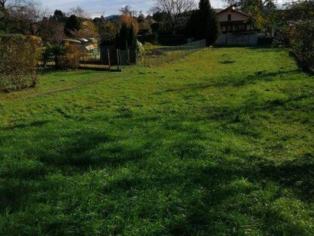 Terreno in vendita a Villa Lesa, Piemonte