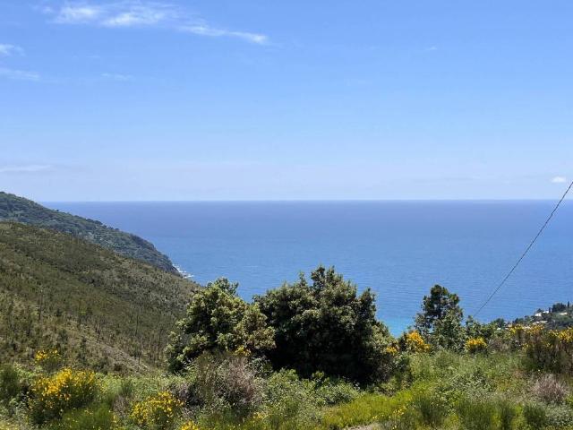 Terreno in vendita a Levanto, Liguria