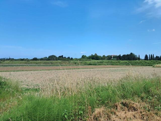 Terreno in vendita a Livorno, Toscana