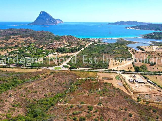 Terreno in vendita a Porto San Paolo, Sardigna/Sardegna