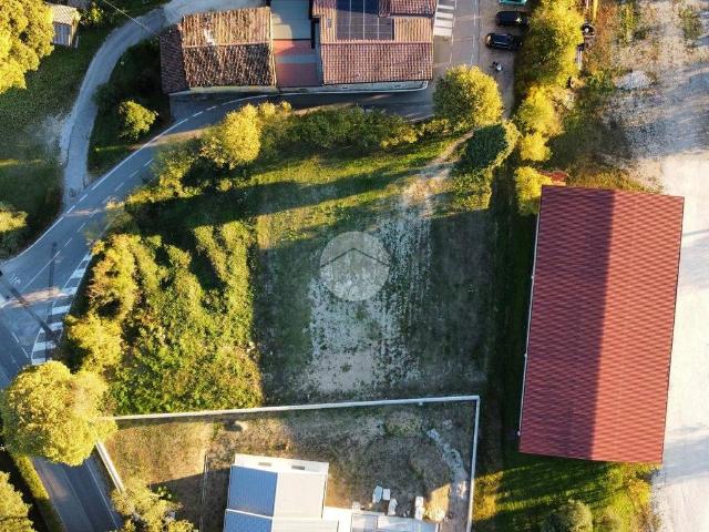 Terreno in vendita a Lonato, Lombardia