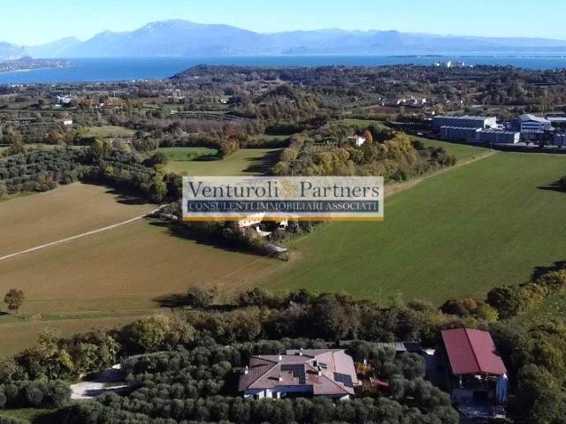 Terreno in vendita a Lonato, Lombardia