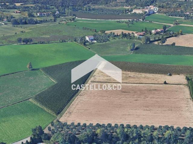 Terreno in vendita a Lonato, Lombardia