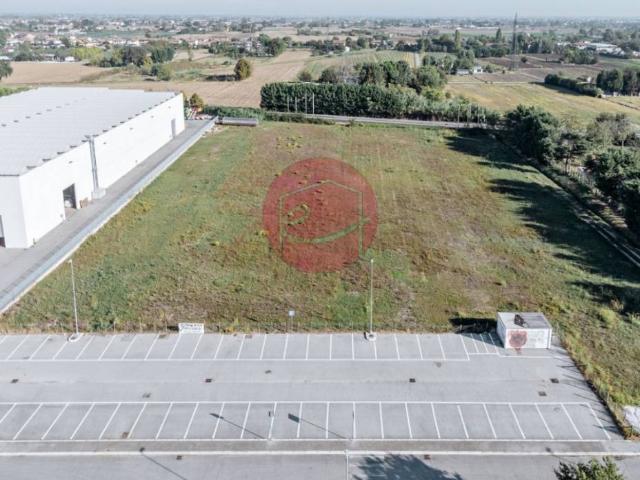 Terreno in vendita a Longiano, Reggio Emilia