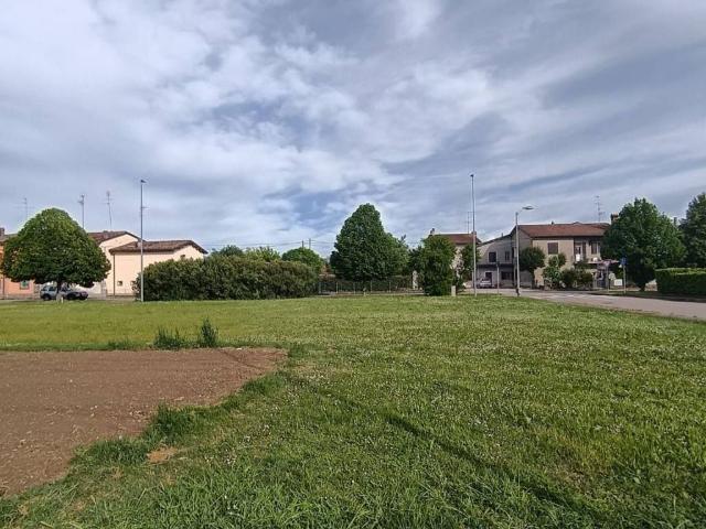 Terreno in vendita a Lugo, Reggio Emilia