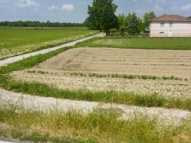 Terreno in vendita a Lungavilla, Pavia