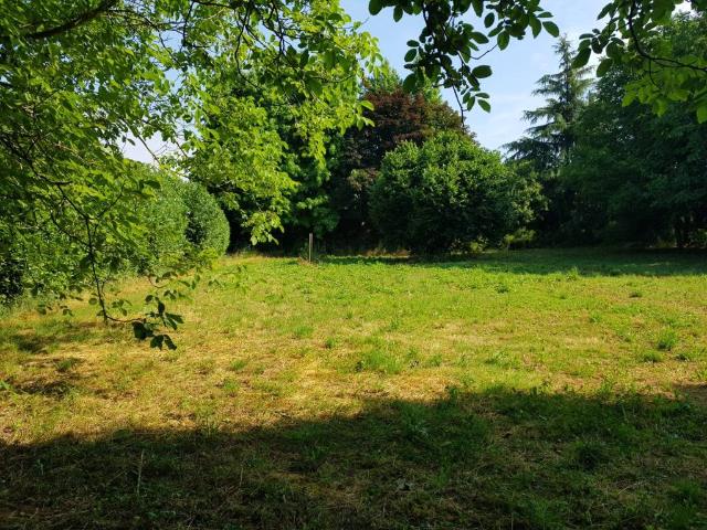 Terreno in vendita a Lurago Marinone, Lombardia