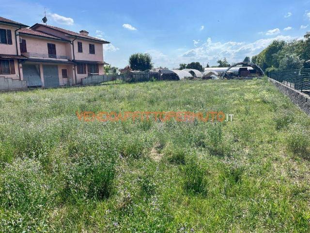 Terreno in vendita a Lurano, Lombardia