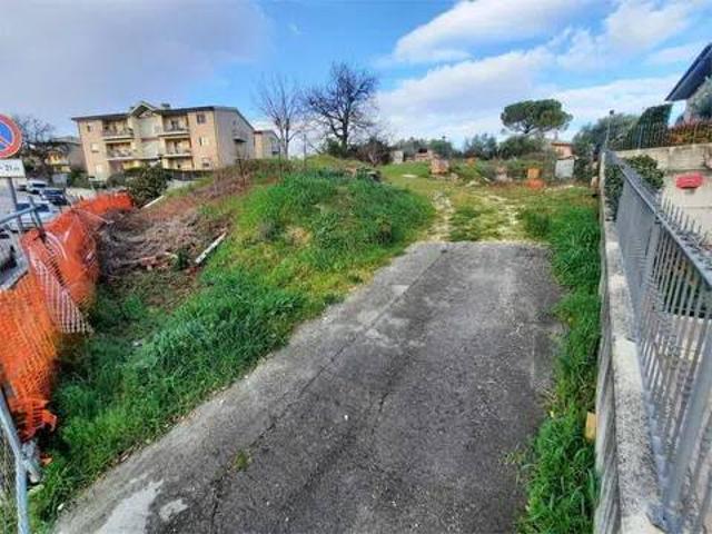 Terreno in vendita a Marche, Macerata