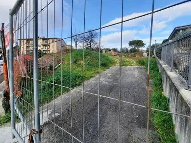 Terreno in vendita a Marche, Macerata