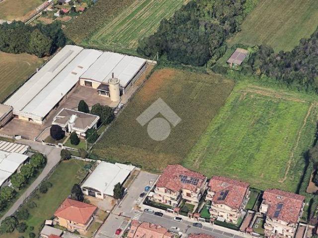 Terreno in vendita a Macherio, Lombardia