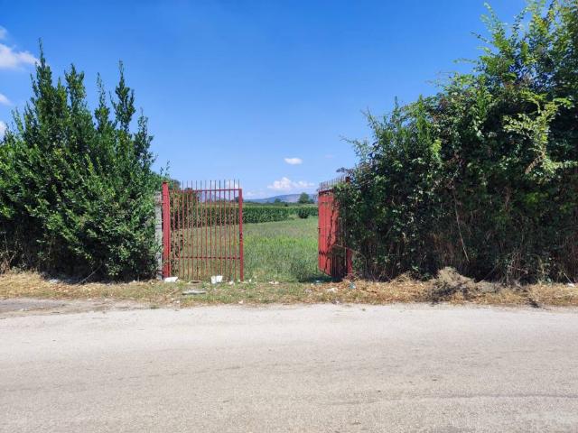 Terreno in vendita a Maddaloni, Campania