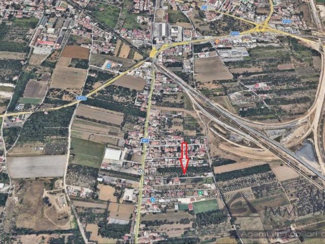 Terreno in vendita a Maddaloni, Campania