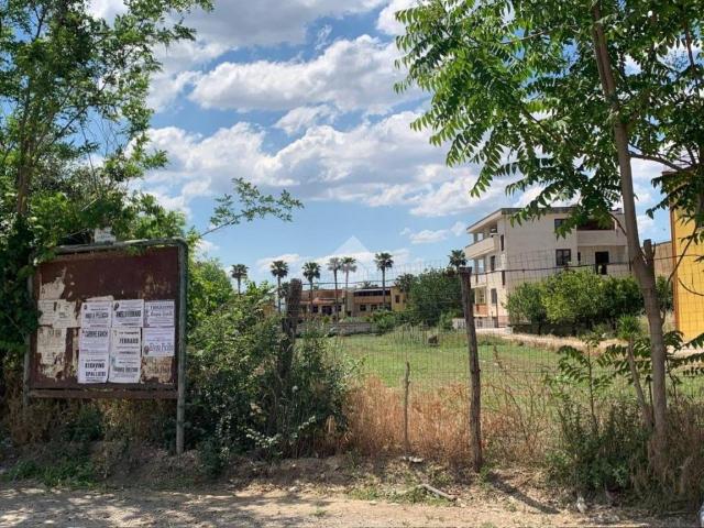 Terreno in vendita a Maddaloni, Campania