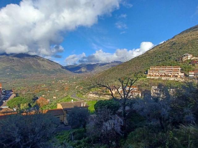 Terreno in vendita a Maenza, Lazio