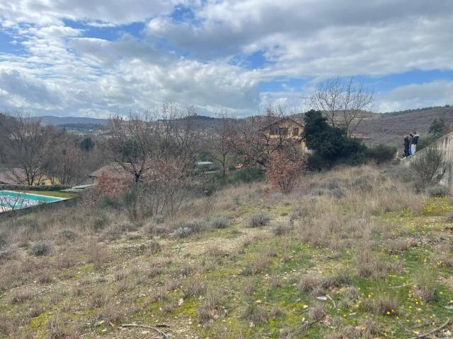 Terreno in vendita a Magione, Umbria