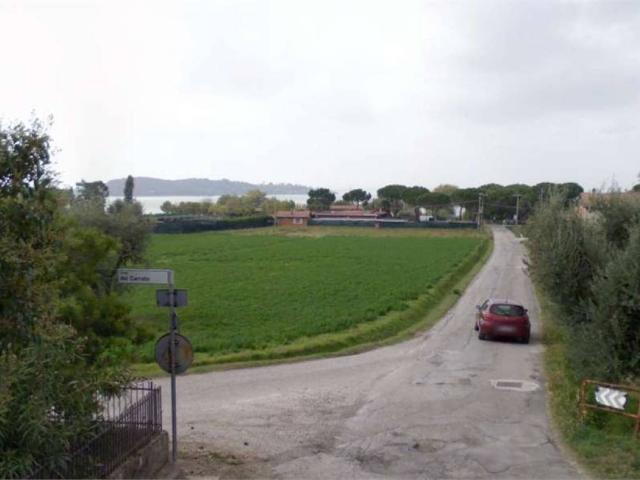 Terreno in vendita a Magione, Umbria