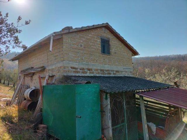 Terreno in vendita a Magione, Umbria