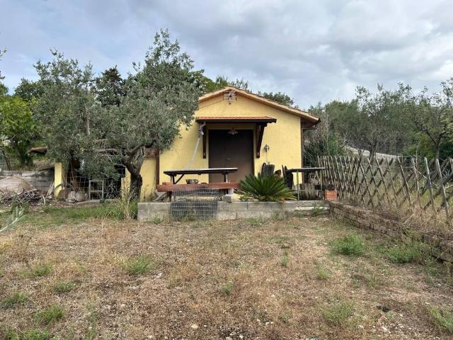 Terreno in vendita a Magione, Umbria