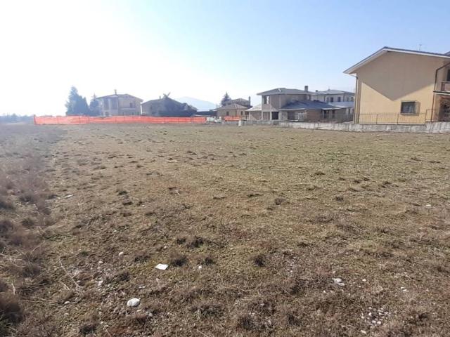 Terreno in vendita a Magliano De' Marsi, Abruzzo