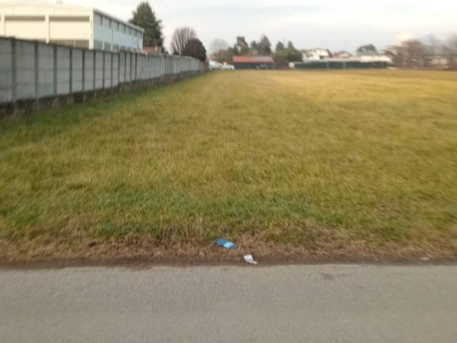 Terreno in vendita a Magnago, Lombardia