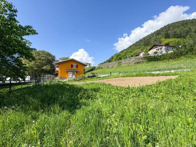 Terreno in vendita a Comunità della Valle di Sole, Malè