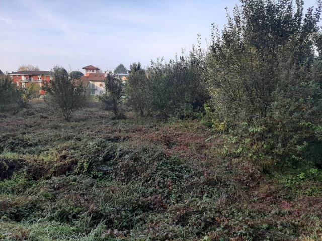 Terreno in vendita a Malnate, Lombardia